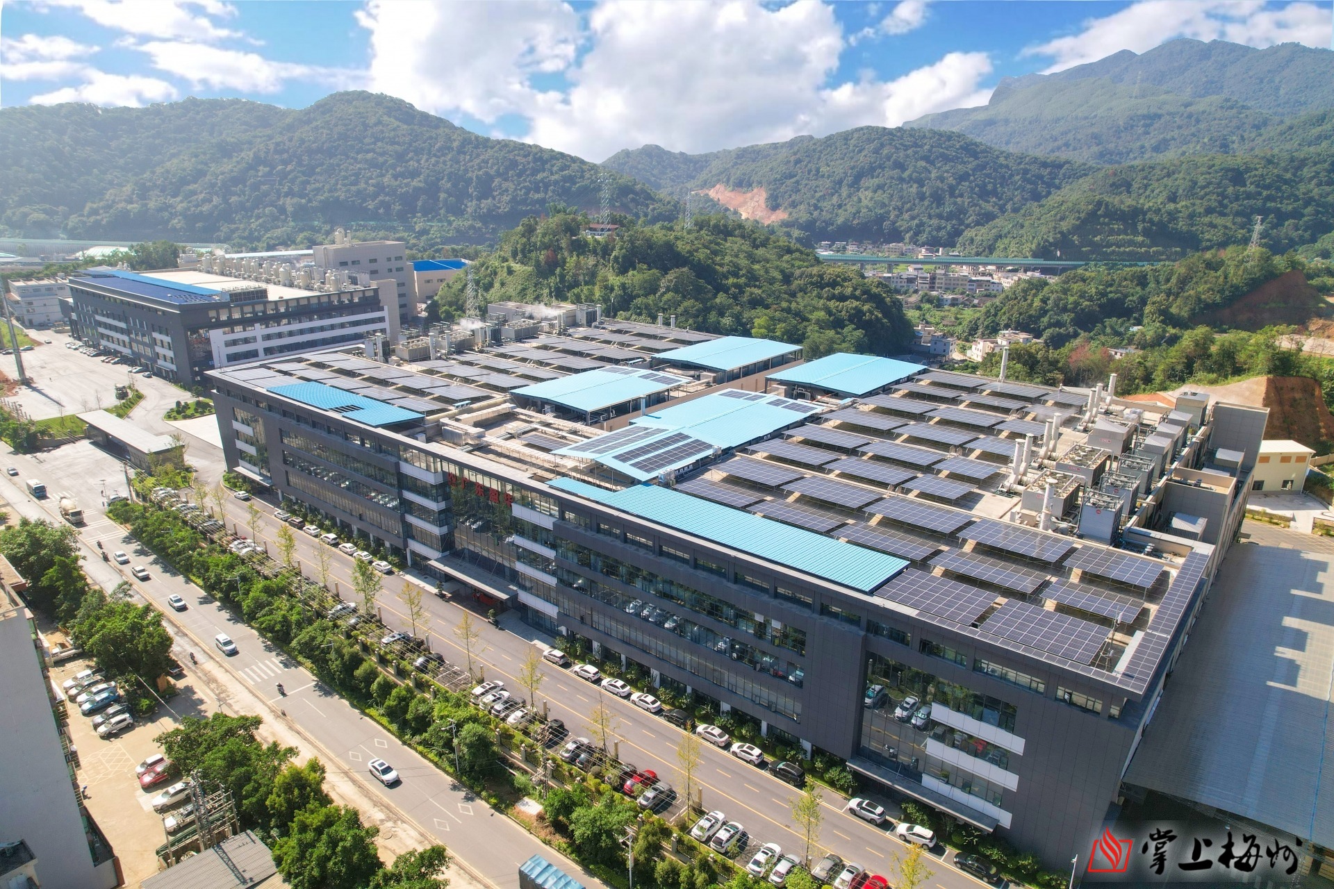 深耕铜箔创佳绩 向“新”而行促蝶变——记全国工业和信息化系统先进集体广东平博在线注册_平博（中国）电子科技有限平博在线注册_平博（中国）